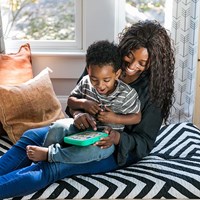 Baby Einstein tablette musicale en bois jouet avec 150 mélodies et langues
