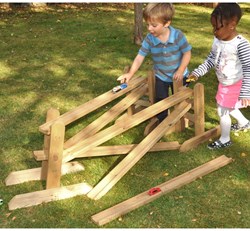 Cosy houten glijbanen speelgoed set van 9 met standaards