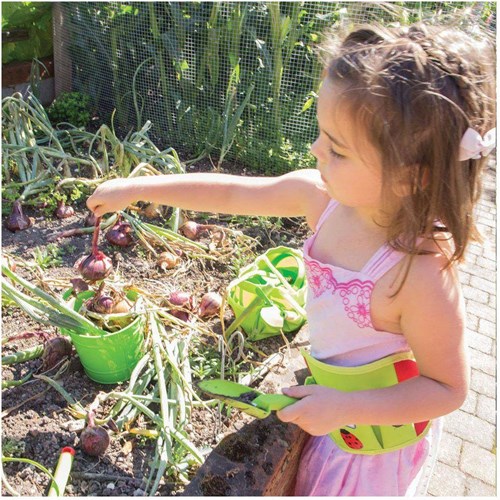BigJigs metalen speelgoedemmer groen - tuinieren en zand-3