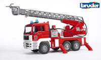 Bruder MAN brandweerwagen speelgoed met werkende spuit licht en geluid