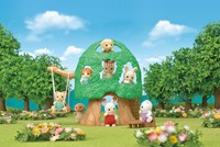 La cabane et Ambrose le bébé écureuil roux-1
