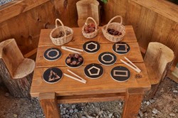 Cosy Geo Shape Outdoor tracing set jouet éducatif d'extérieur 8 pièces