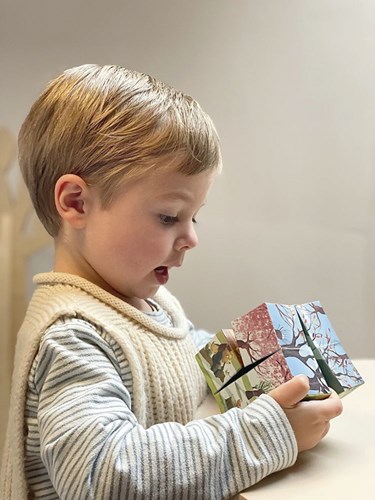 Egmont Toys kubus speelgoed Infinity cube Seizoenen FSC karton 9x9x9 cm-2