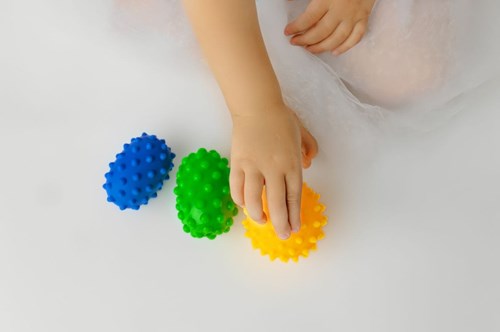 Mom's Care SENSORY TOYS Sensory balls box - 3 pieces 4