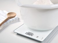 Soehnle balance de cuisine digitale Compact 300 blanche - jusqu'à 5 kg - précise