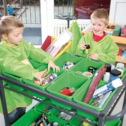 Beleduc chariot en métal jouet - éducatif et coloré pour enfants