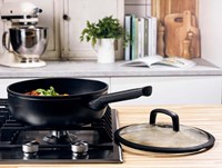 BK hapjespan keramisch inductie met deksel 24cm PFAS-vrij zwart-3