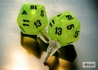 Chessex speelgoed oorbellen Vortex Bright Green mini poly D20