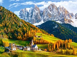 Castorland puzzel landschap Church of St. Magdalena Dolomites 2000 stukjes