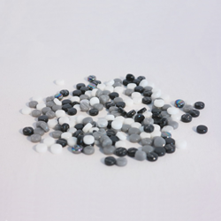 Colourful Mosaics coffret jeu mosaïque verre recyclé dots mix monochrome 100g