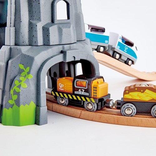 Hape treinbaan tunnel met licht en geluid - houten speelgoed-3