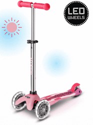 Micro kinderstep Mini Micro Glow+ LED roze met lichtgevende wielen