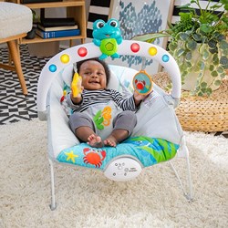 Baby Einstein wipstoel - Explorers Kick 'n Tunes Premium Bouncer - interactief baby speelgoed