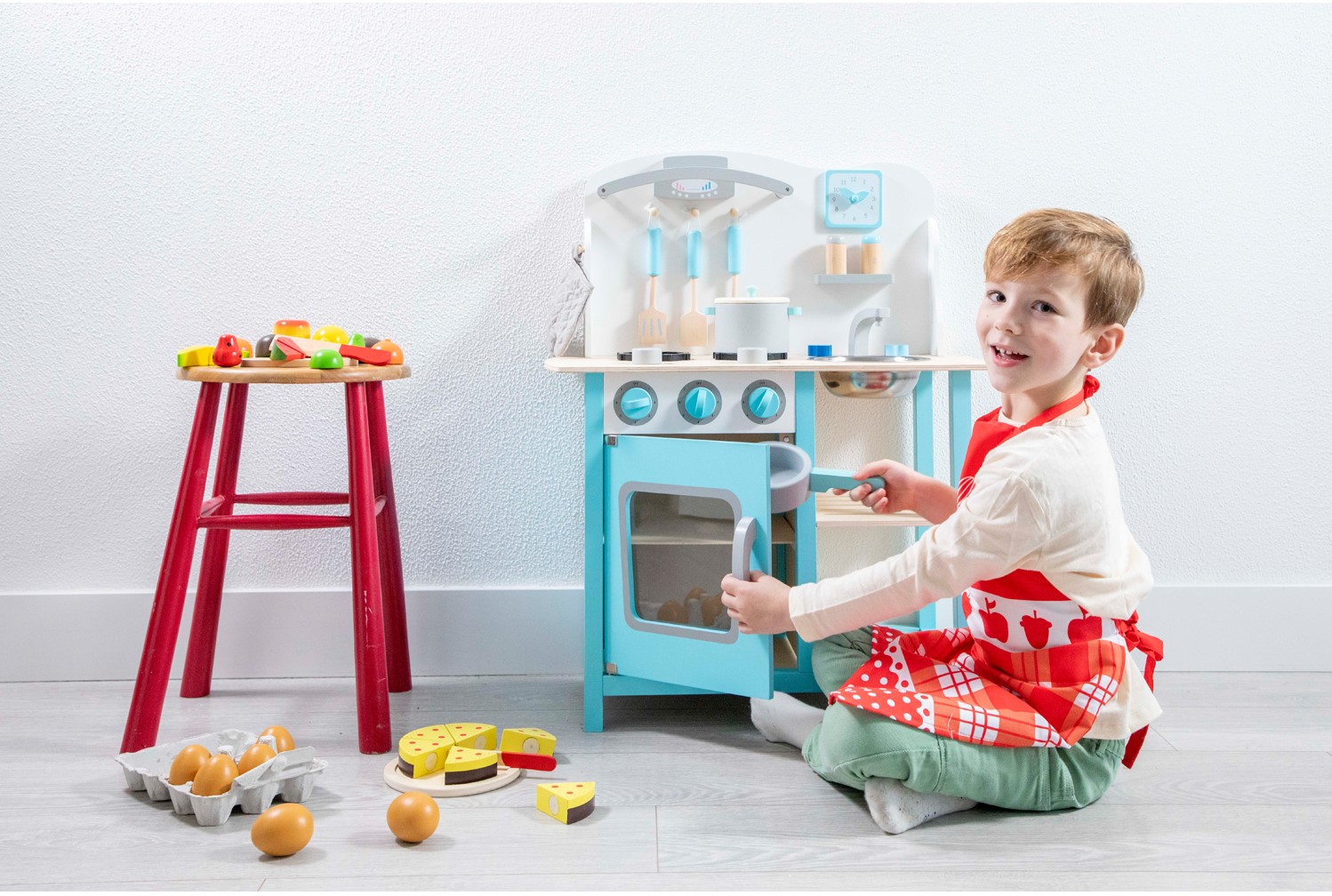 Cuisine jouet en bois bon appétit Cuisinière pour enfant H 78 cm - Un jeux  des jouets