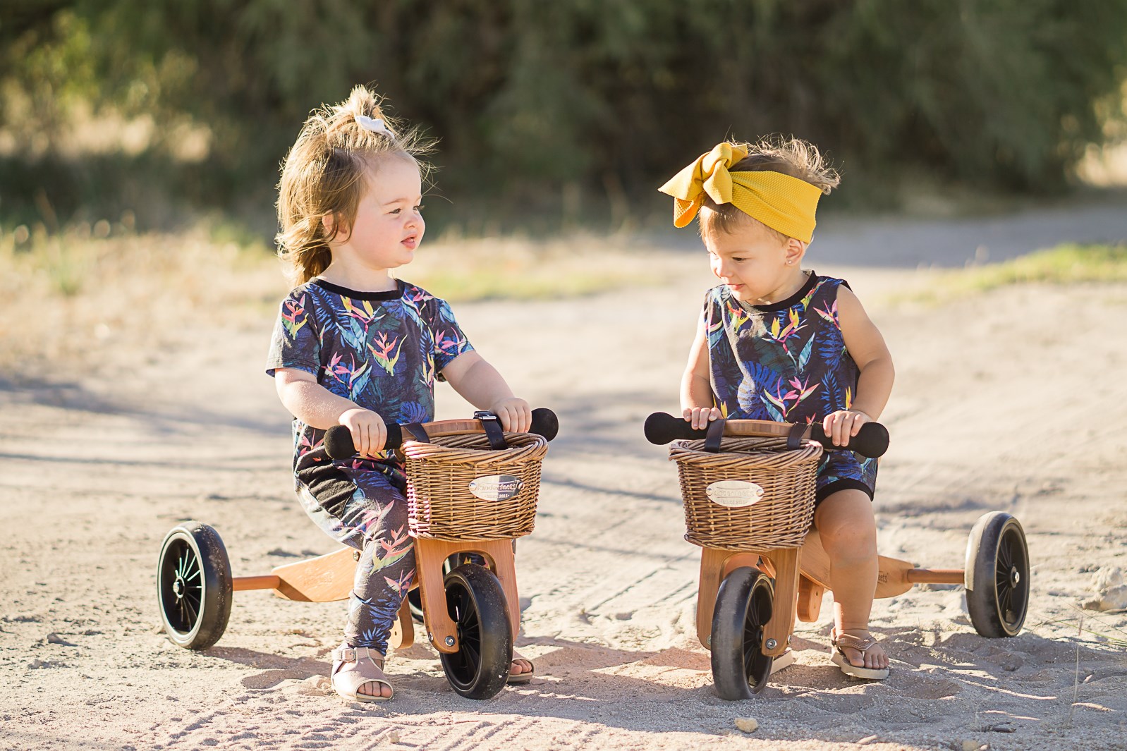 Vélo d'Équilibre 2 en 1 Tiny Tot - Rouge - Kinderfeets – CLÉMENT