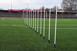 Precision piquets d'entraînement blancs lot de 12 - 1,7m accessoires sport
